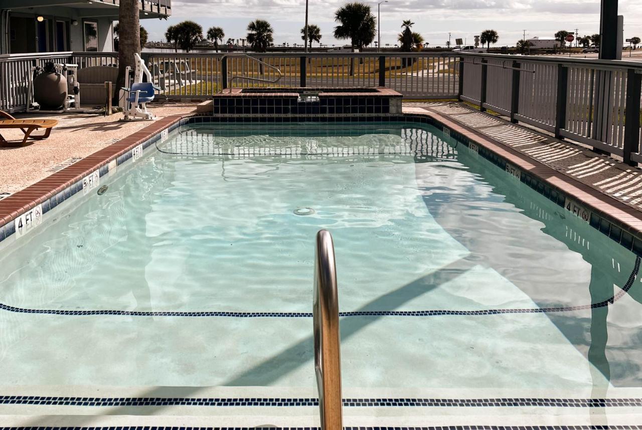 Studio 6 Suites Rockport, Tx Bagian luar foto